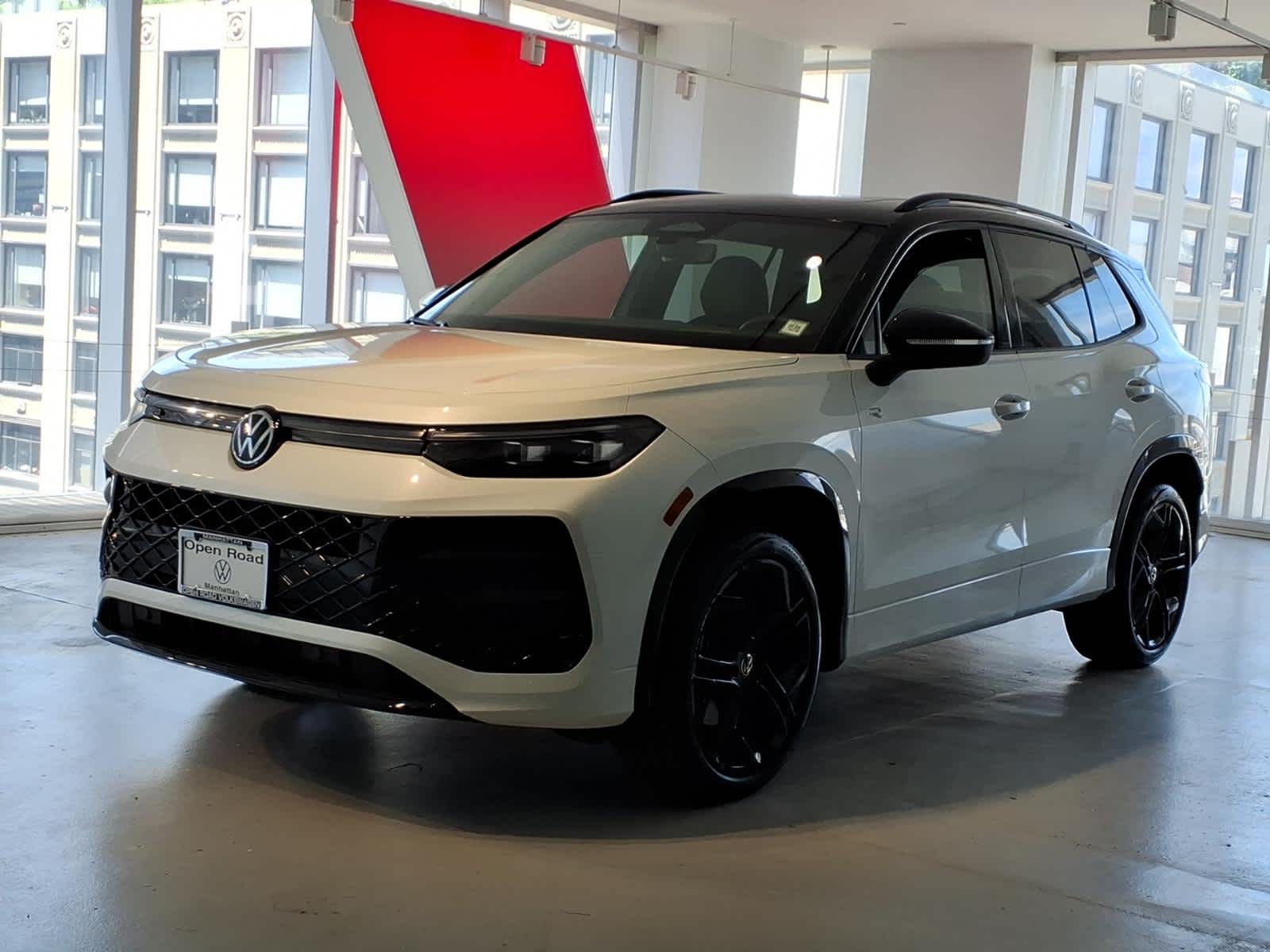 2026 Volkswagen Tiguan SE R-Line Black 4MOTION