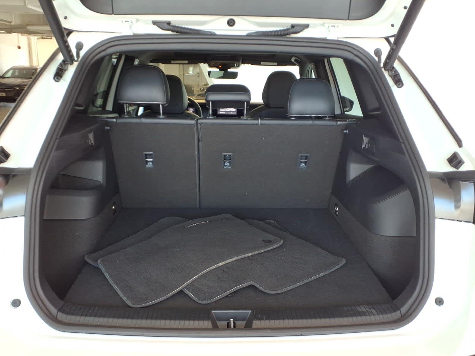 2026 Volkswagen Tiguan SE R-Line Black 4MOTION