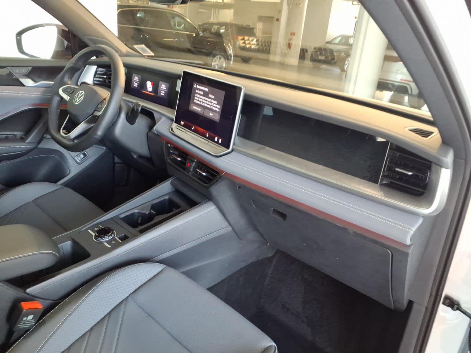 2026 Volkswagen Tiguan SE R-Line Black 4MOTION