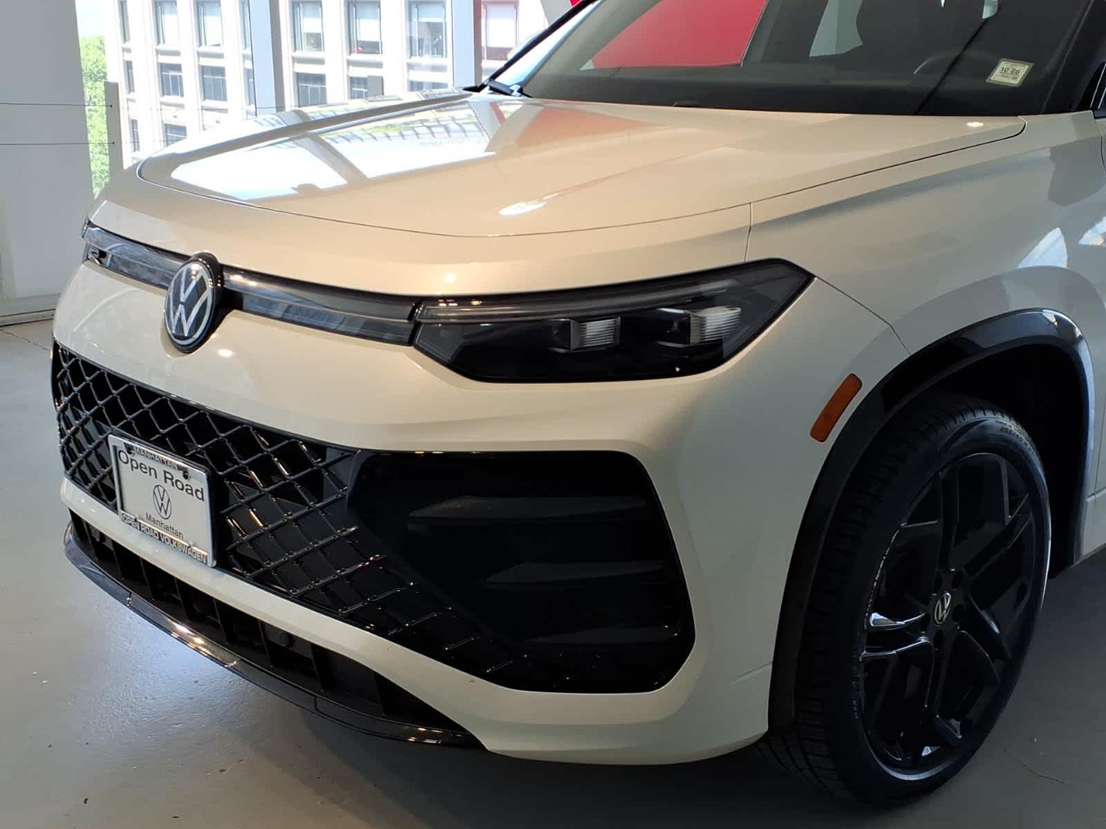 2026 Volkswagen Tiguan SE R-Line Black 4MOTION