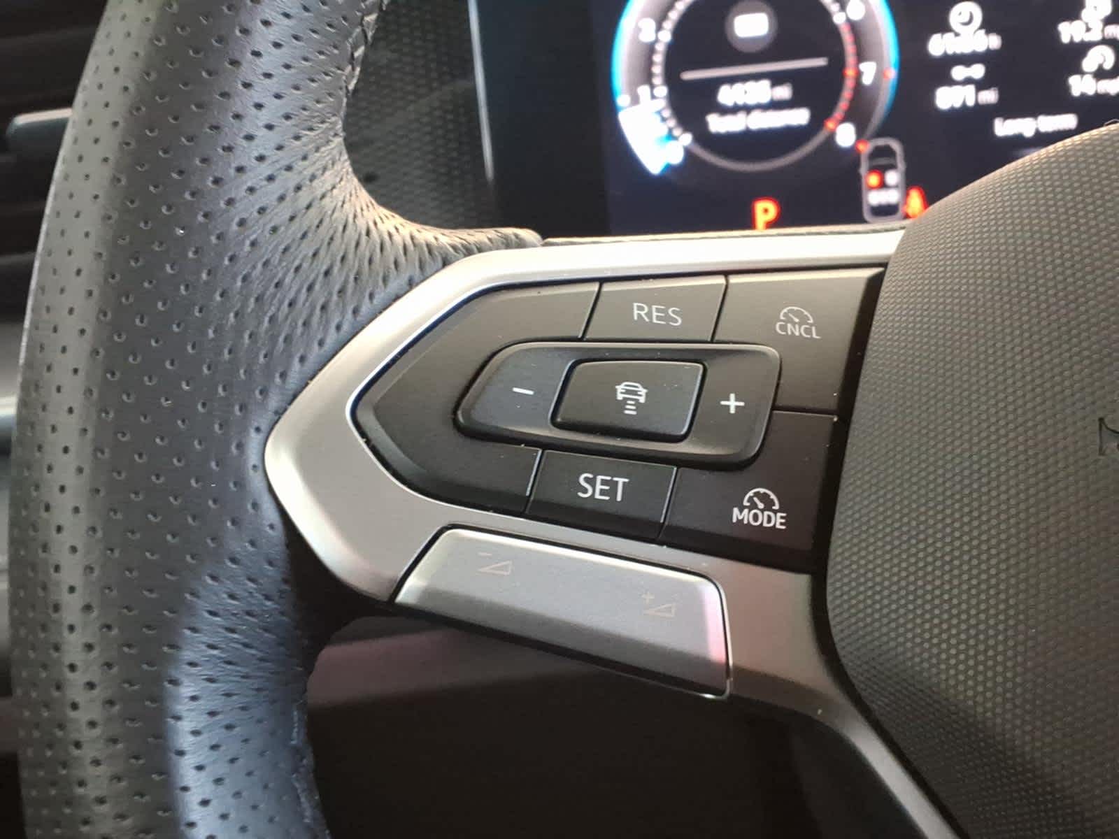 2026 Volkswagen Tiguan SE R-Line Black 4MOTION