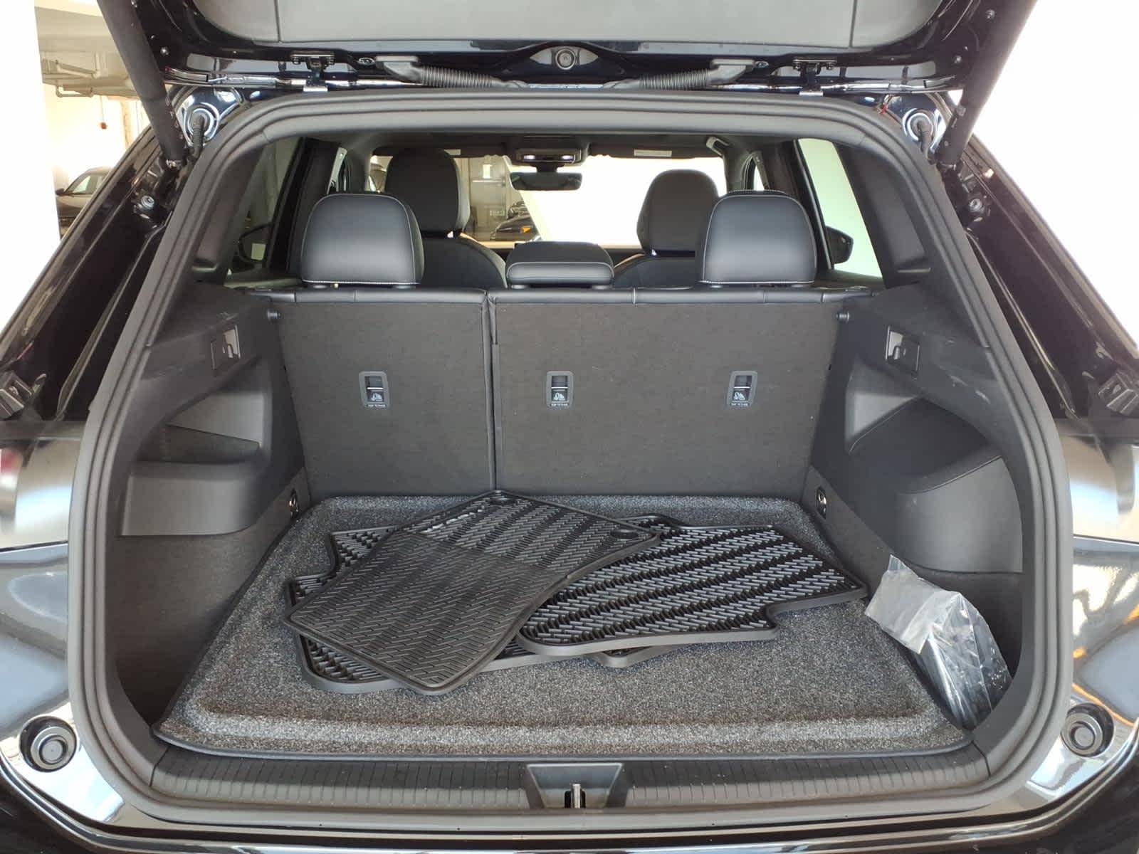 2026 Volkswagen Tiguan SE R-Line Black 4MOTION