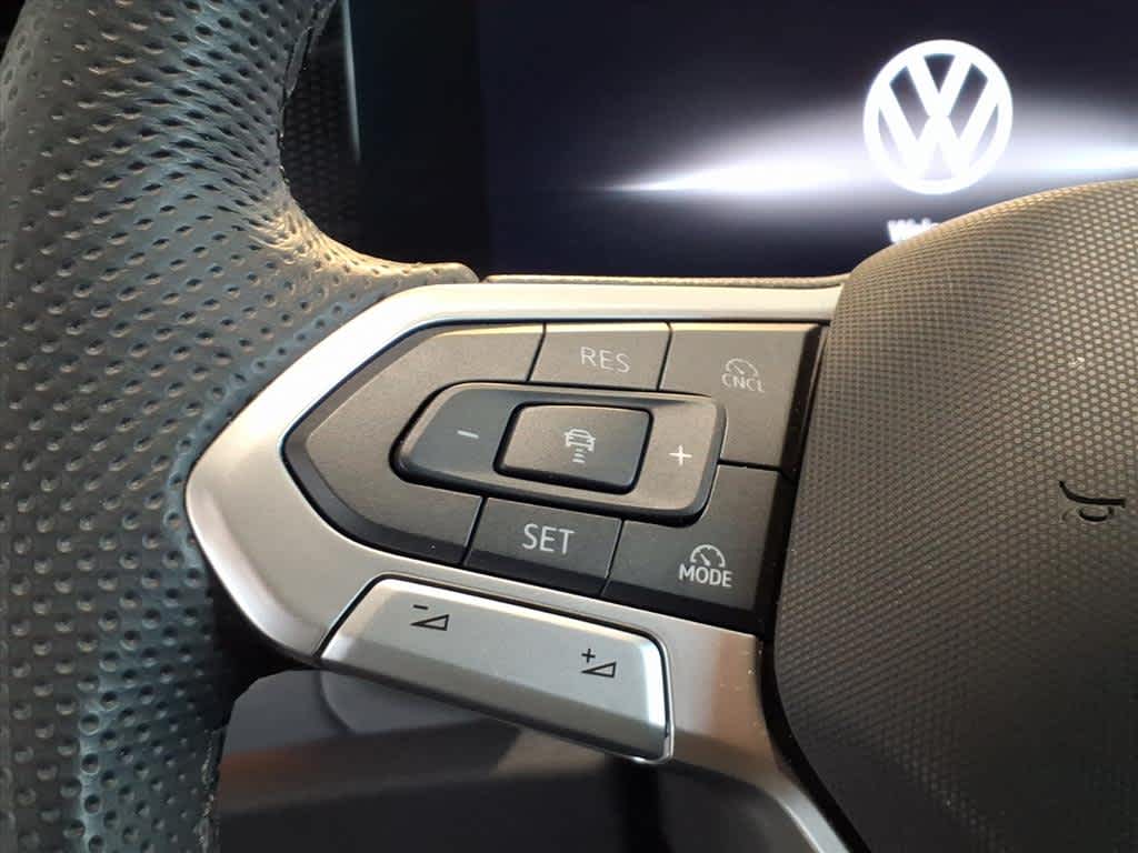 2025 Volkswagen Tiguan 2.0T SE R-Line Black 4MOTION