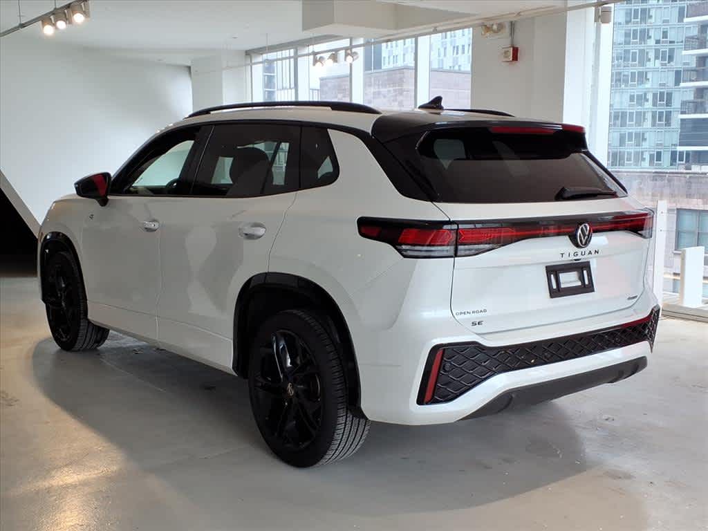 2025 Volkswagen Tiguan 2.0T SE R-Line Black 4MOTION