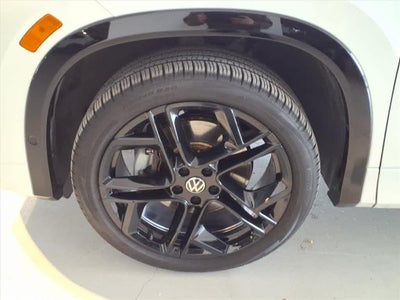 2025 Volkswagen Tiguan 2.0T SE R-Line Black 4MOTION