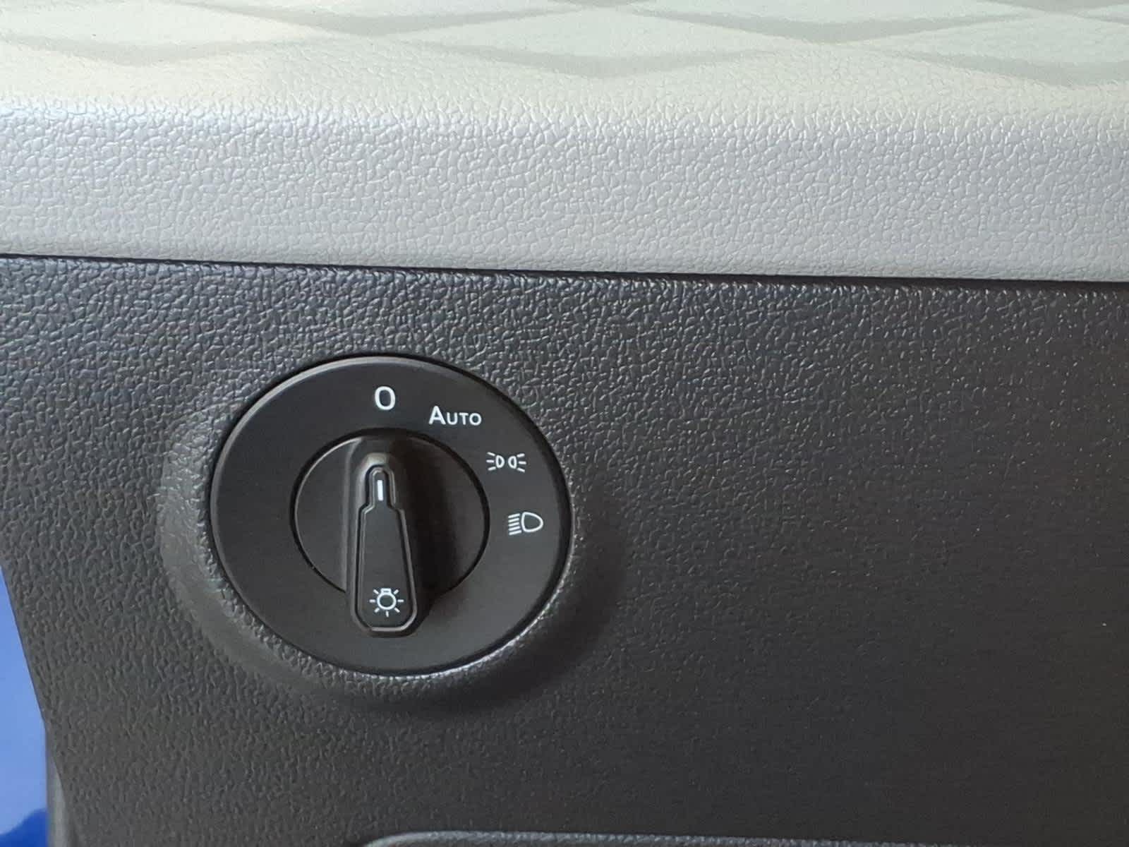 2023 Volkswagen Taos S 4MOTION