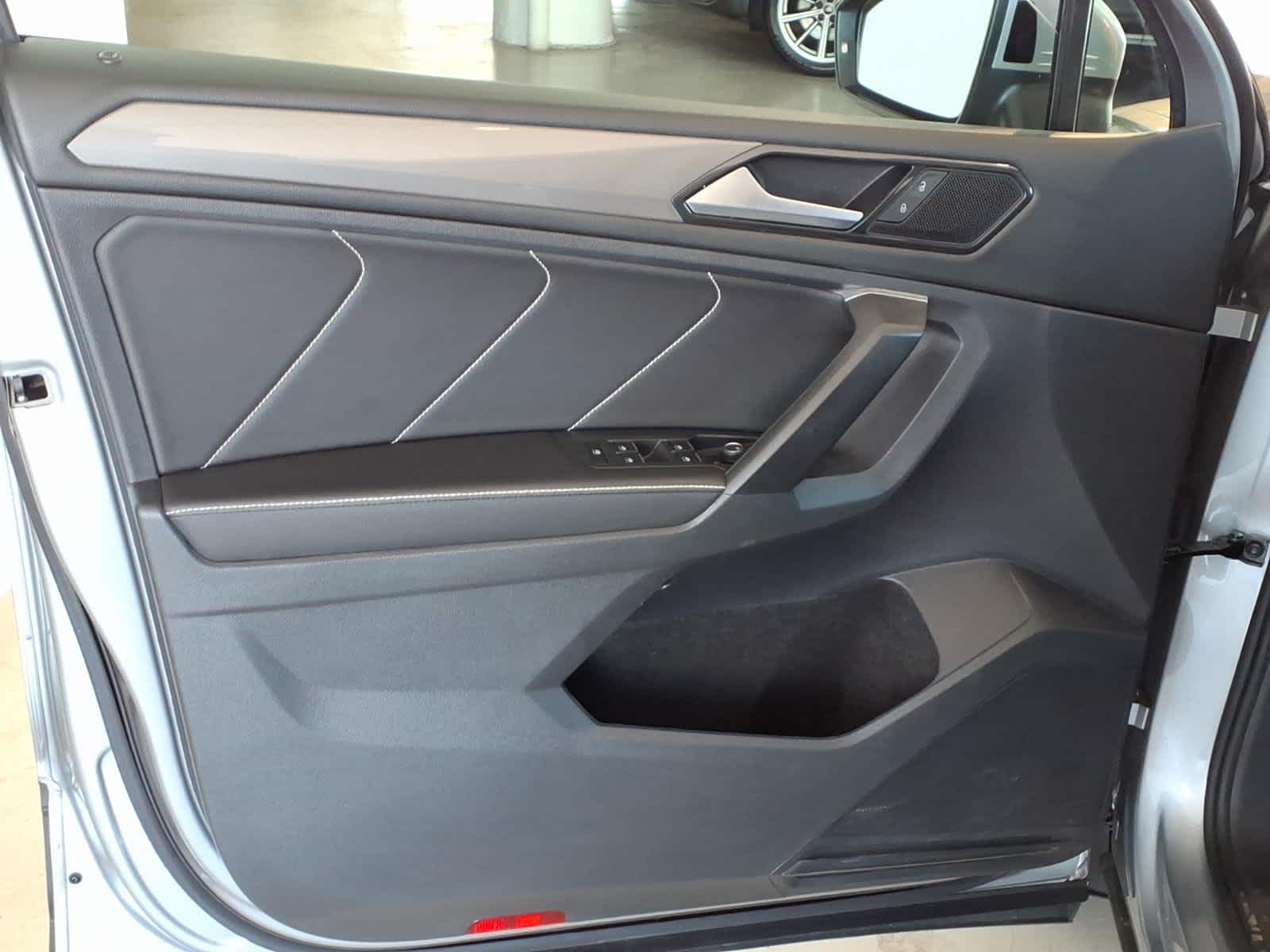 2023 Volkswagen Tiguan 2.0T SE 4MOTION