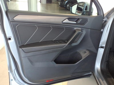 2024 Volkswagen Tiguan 2.0T SE 4MOTION