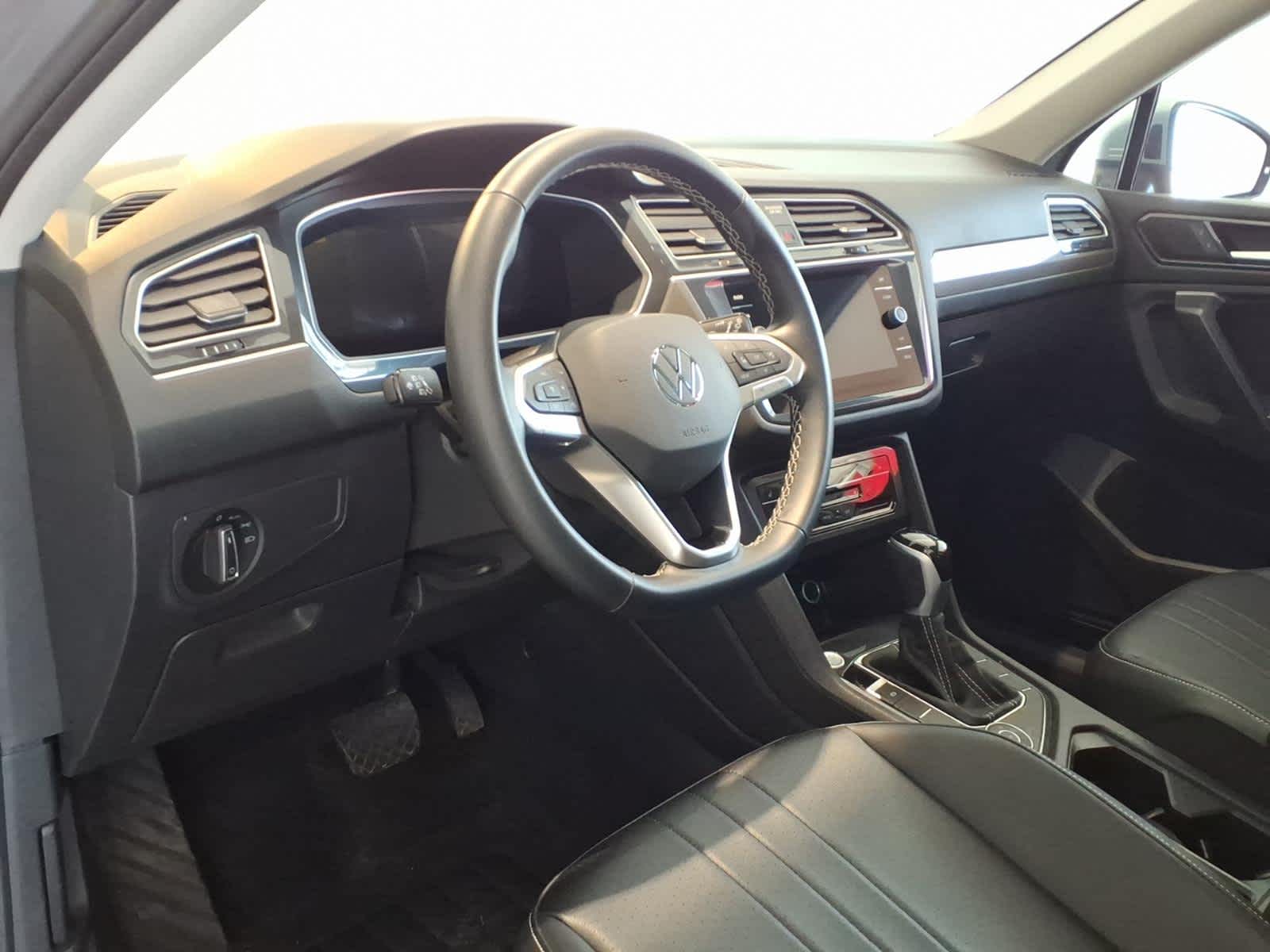 2024 Volkswagen Tiguan 2.0T SE 4MOTION