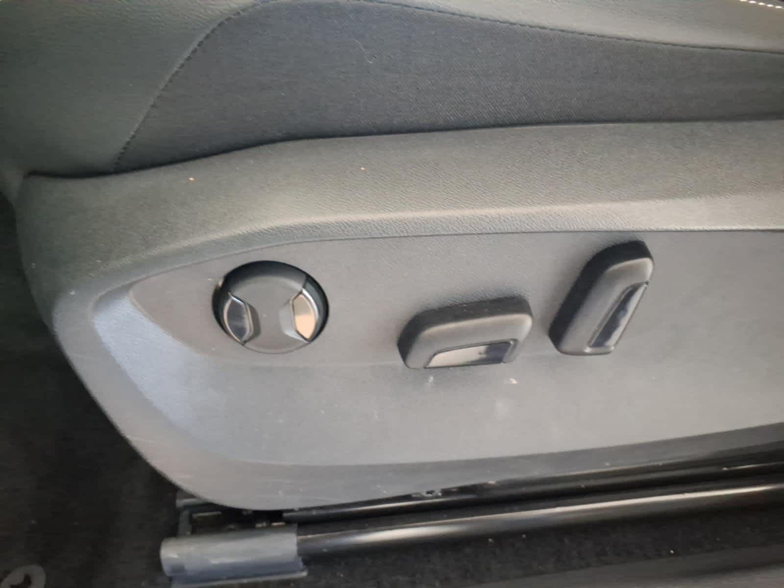 2024 Volkswagen Tiguan 2.0T SE 4MOTION