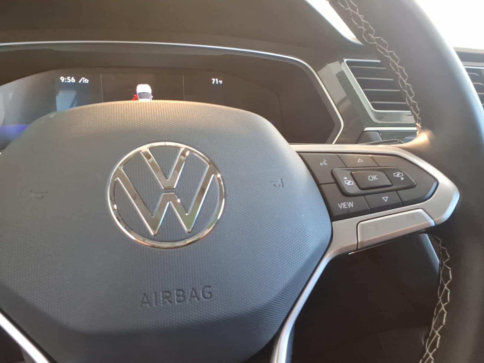 2024 Volkswagen Tiguan 2.0T SE 4MOTION