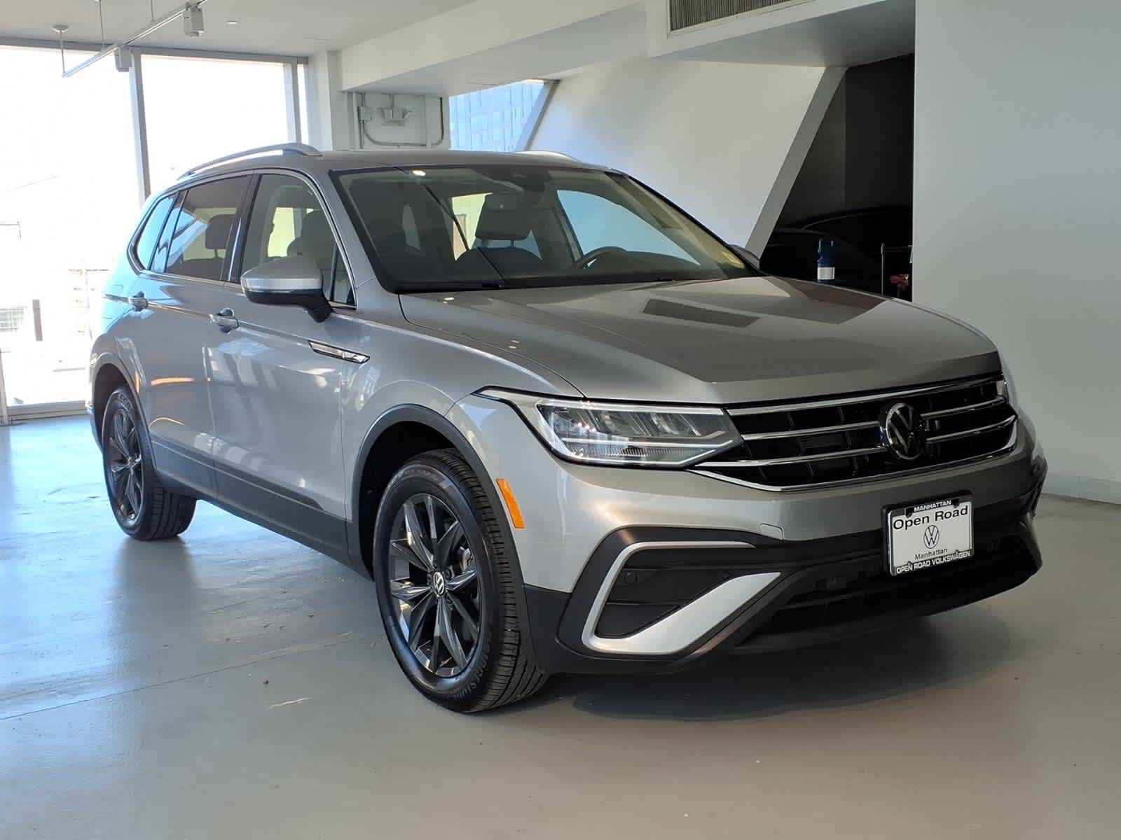 2024 Volkswagen Tiguan 2.0T SE 4MOTION