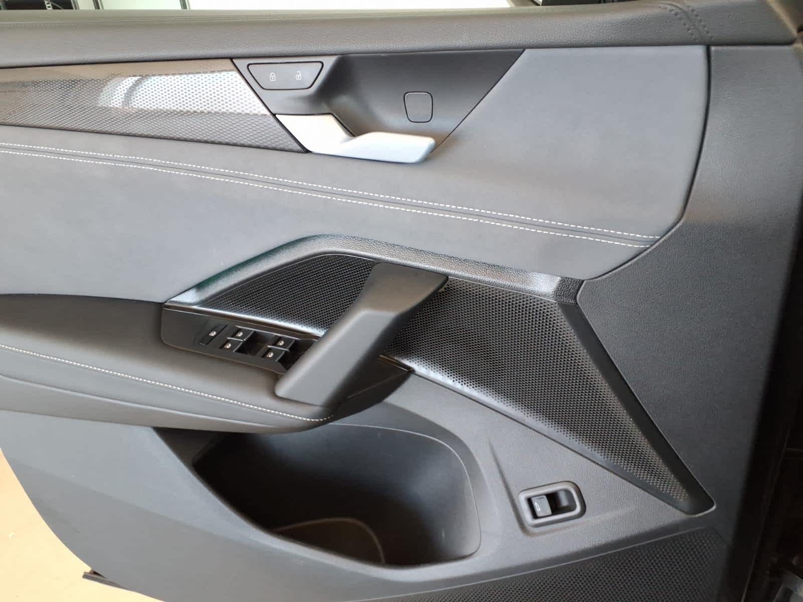 2026 Volkswagen Tiguan SE 4MOTION