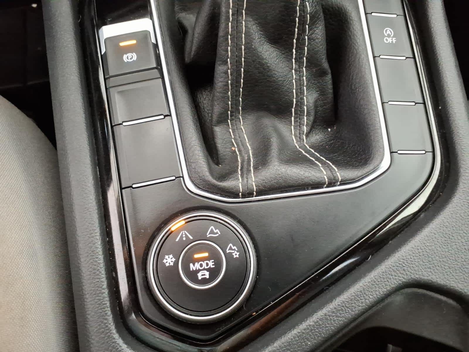 2023 Volkswagen Taos S 4MOTION