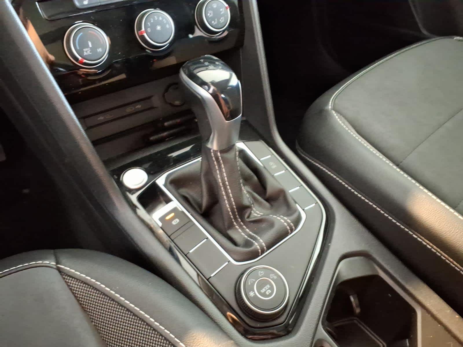 2023 Volkswagen Taos SE 4MOTION *Ltd Avail*