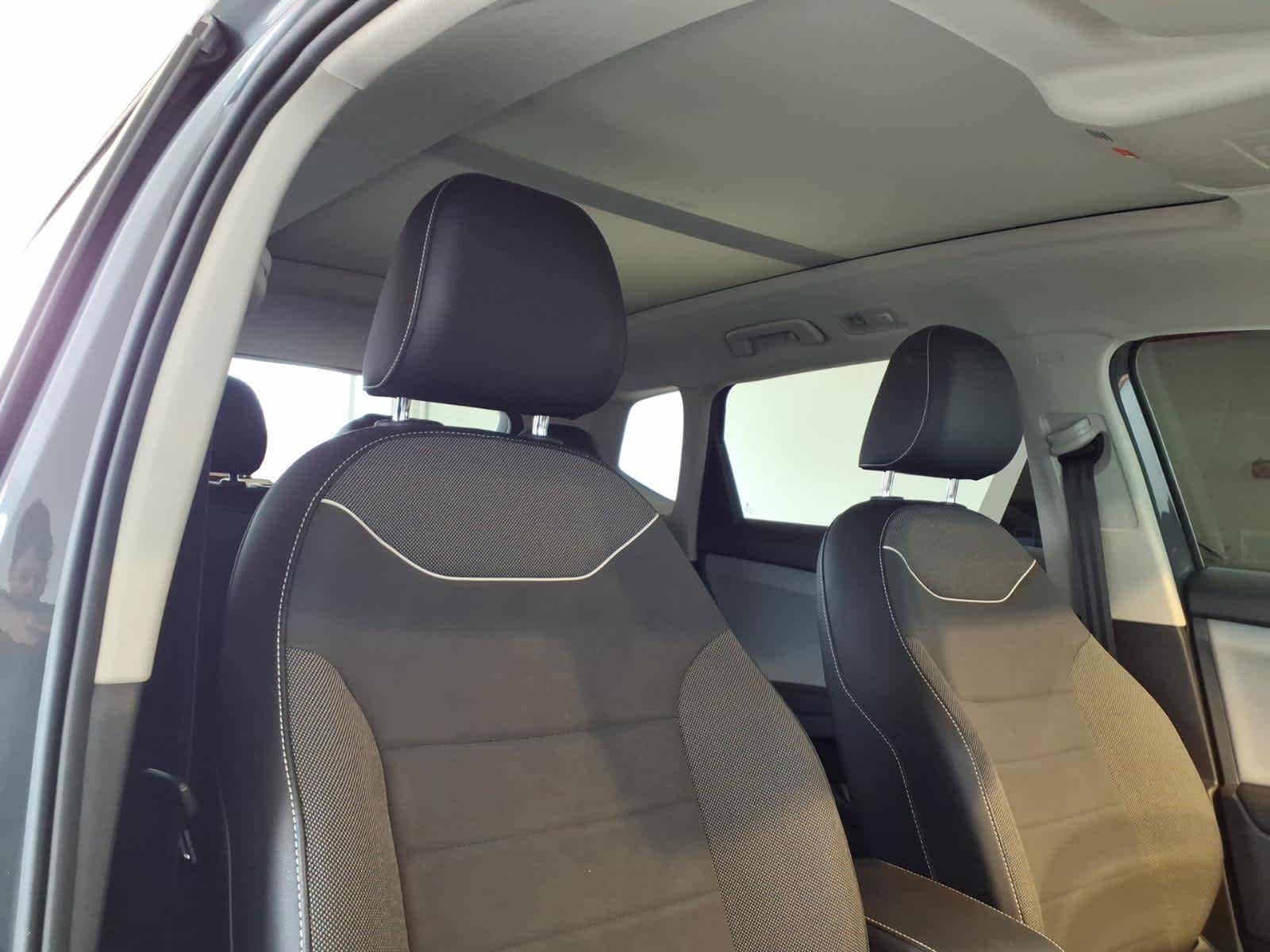 2023 Volkswagen Taos SE 4MOTION *Ltd Avail*