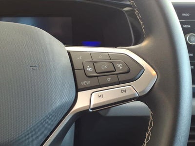 2022 Volkswagen Taos SE FWD