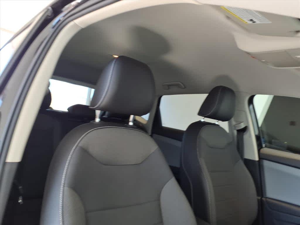2022 Volkswagen Taos SE FWD