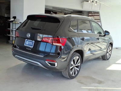 2022 Volkswagen Taos SE FWD