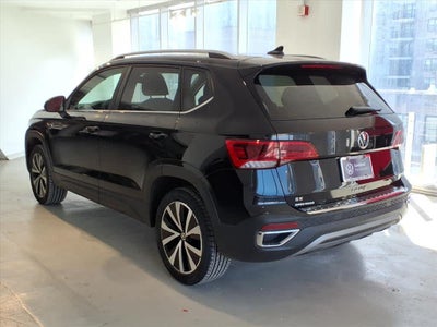 2022 Volkswagen Taos SE FWD