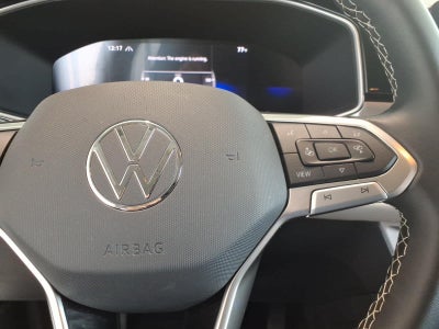 2026 Volkswagen Taos SE 4MOTION