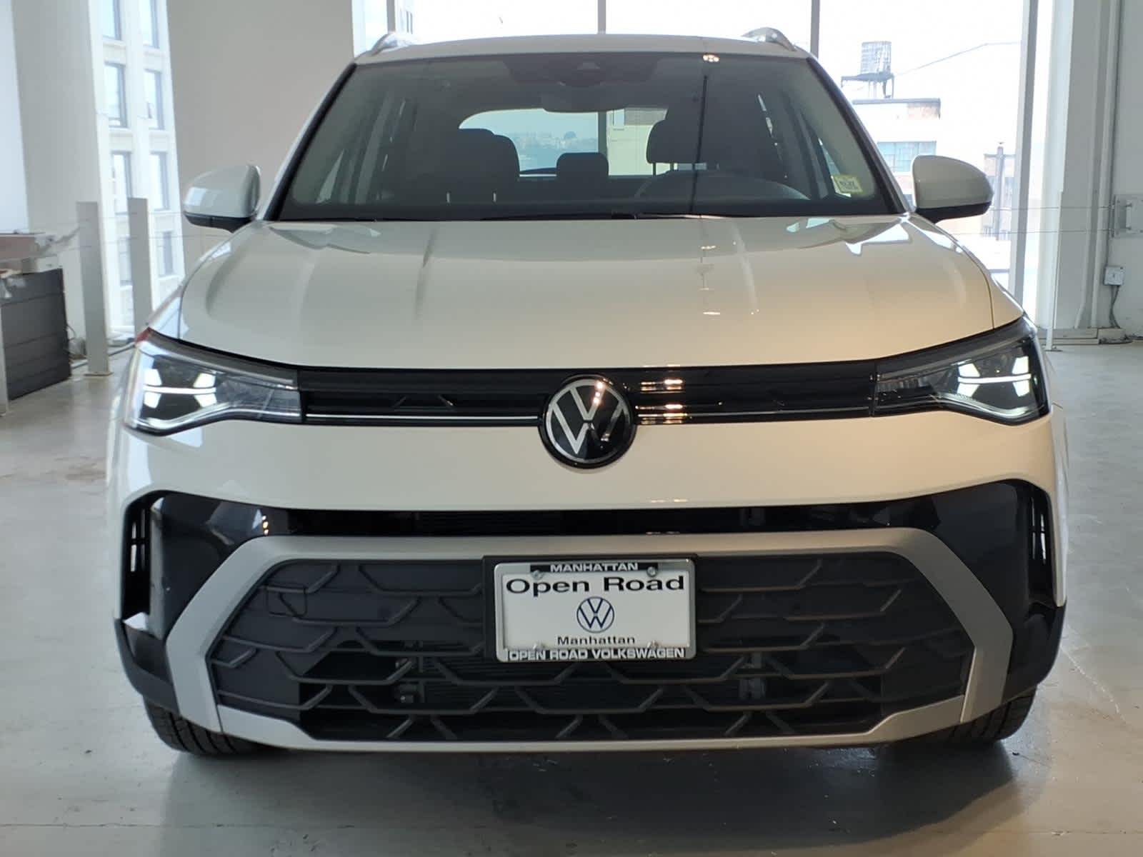 2026 Volkswagen Taos SE 4MOTION