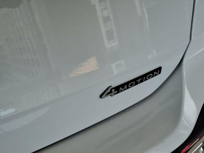 2024 Volkswagen Taos SE 4MOTION