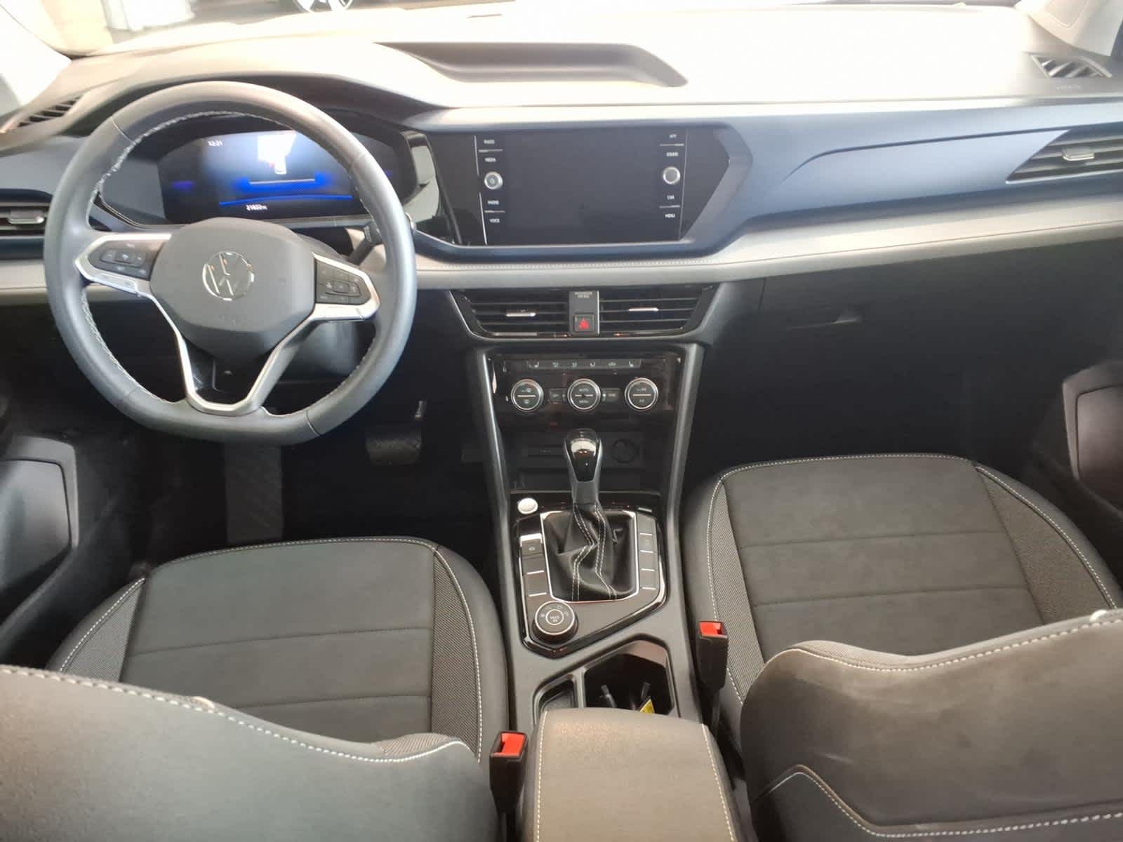 2024 Volkswagen Taos SE 4MOTION