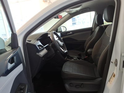 2024 Volkswagen Taos SE 4MOTION