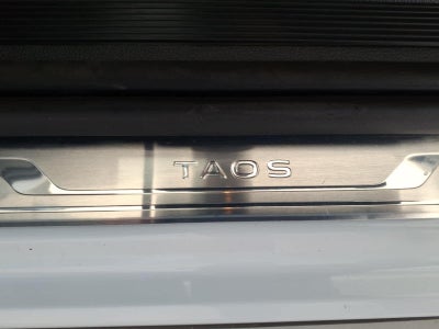 2024 Volkswagen Taos SE 4MOTION