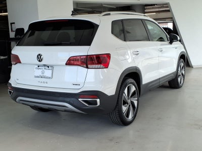 2024 Volkswagen Taos SE 4MOTION