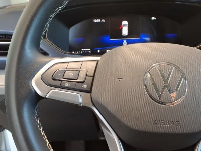 2024 Volkswagen Taos SE 4MOTION