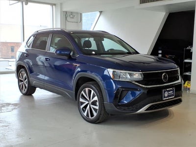 2022 Volkswagen Taos SE 4MOTION