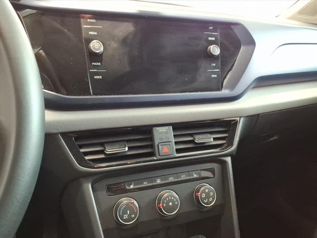 2022 Volkswagen Taos SE 4MOTION