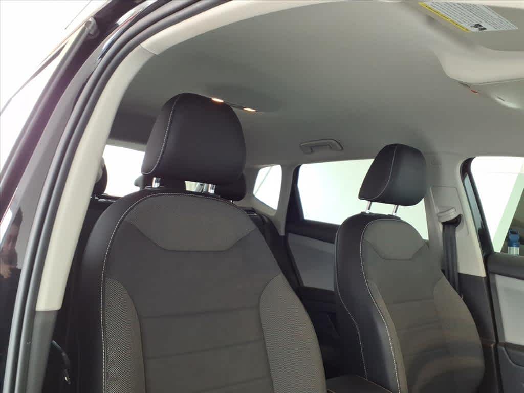 2022 Volkswagen Taos SE 4MOTION