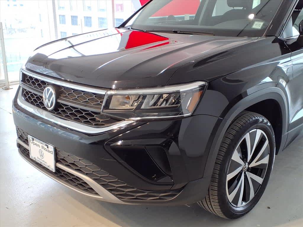2022 Volkswagen Taos SE 4MOTION