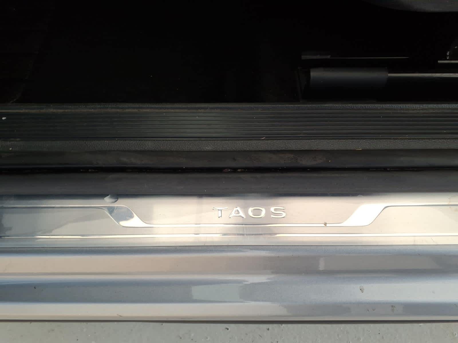 2023 Volkswagen Taos SE 4MOTION *Ltd Avail*