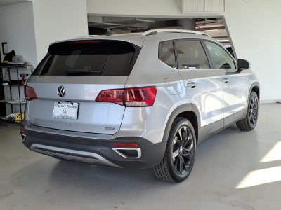 2023 Volkswagen Taos SE 4MOTION *Ltd Avail*