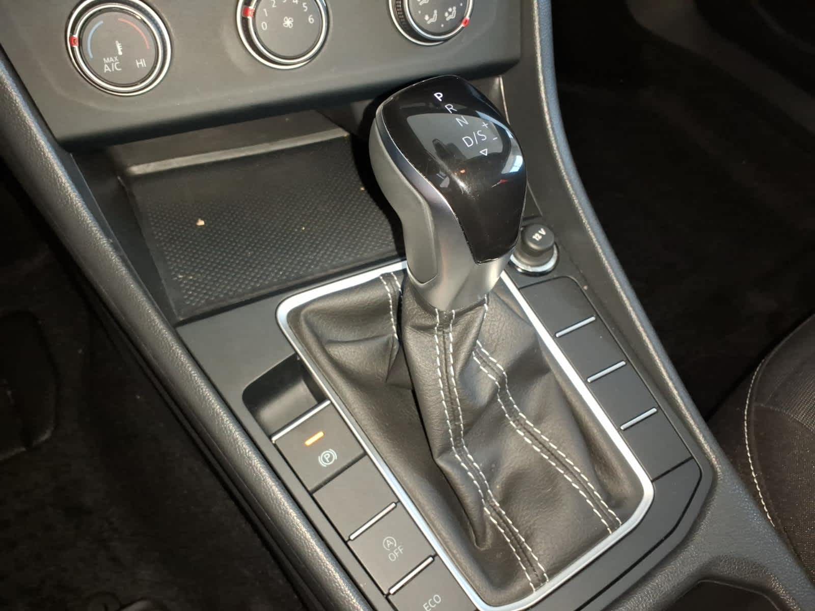 2024 Volkswagen Jetta S Auto