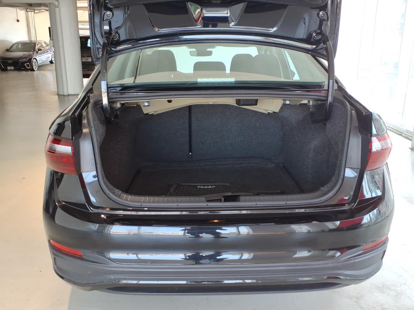 2024 Volkswagen Jetta S Auto