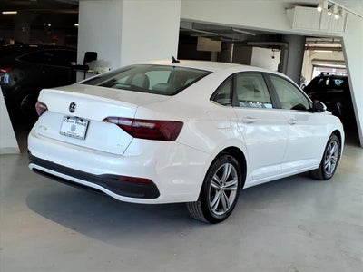 2023 Volkswagen Jetta SE Auto