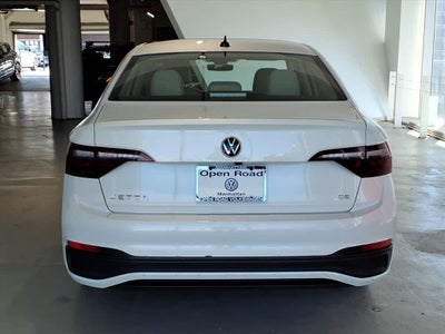 2023 Volkswagen Jetta SE Auto