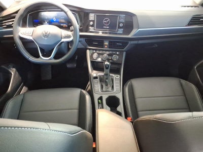 2023 Volkswagen Jetta SE Auto