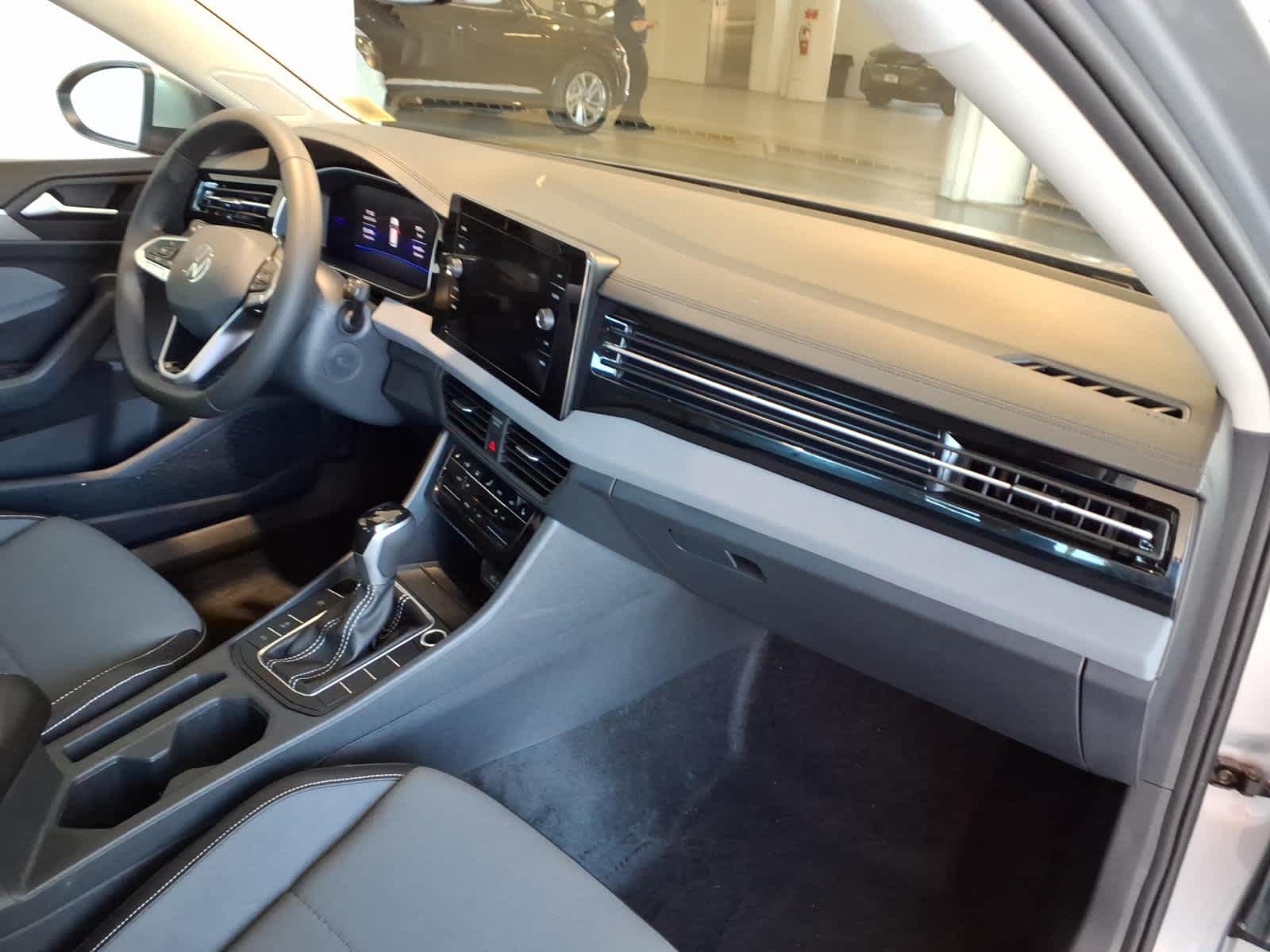 2026 Volkswagen Jetta SE Auto