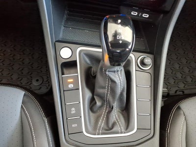 2025 Volkswagen Jetta SE Auto