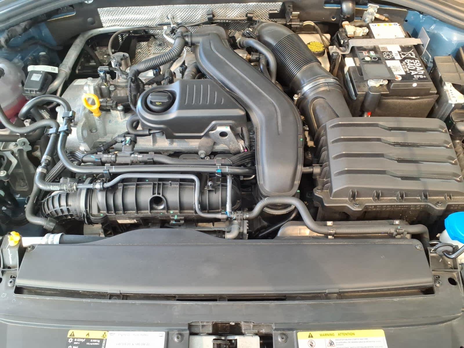 2025 Volkswagen Jetta SE Auto