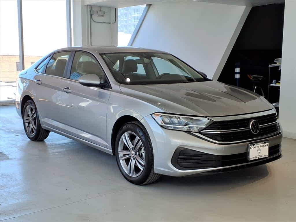 2023 Volkswagen Jetta SE Auto