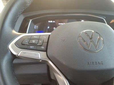 2023 Volkswagen Jetta SE Auto