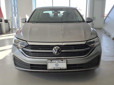 2023 Volkswagen Jetta SE Auto