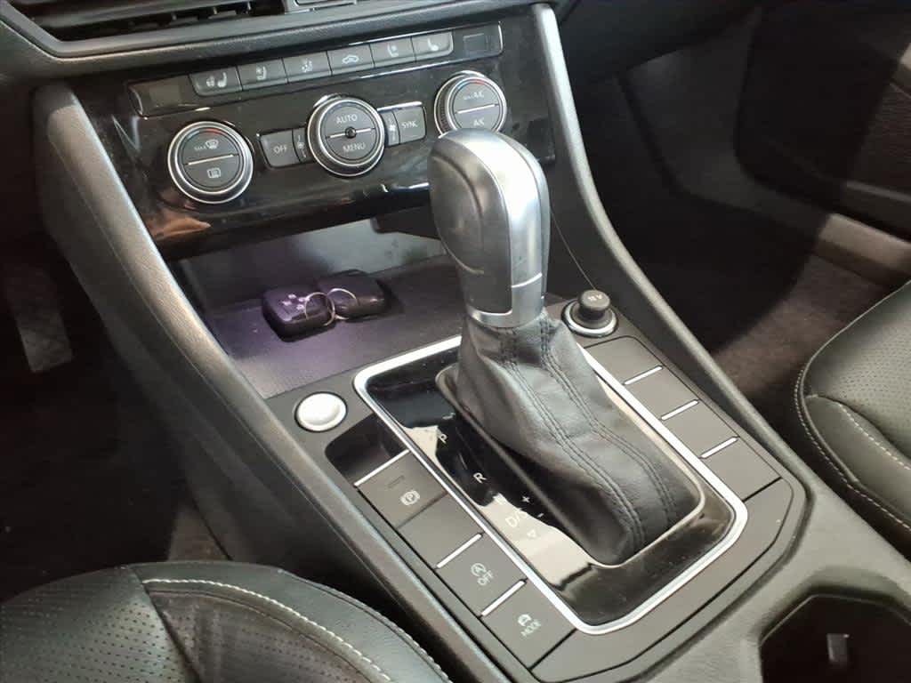 2019 Volkswagen Jetta SEL Premium Auto w/CWP/SULEV